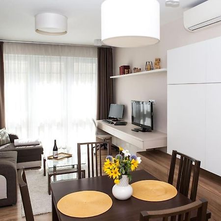 Liszt Apartman Győr Buitenkant foto